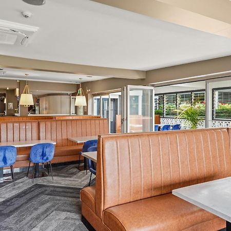 Grand Hotel And Studios Wyong Exteriér fotografie