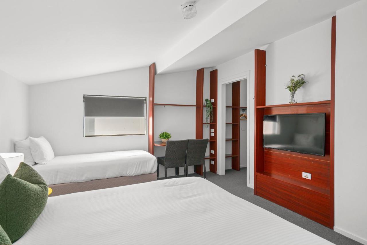 Grand Hotel And Studios Wyong Exteriér fotografie