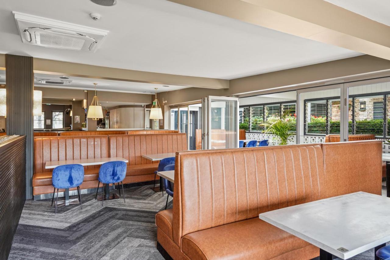 Grand Hotel And Studios Wyong Exteriér fotografie