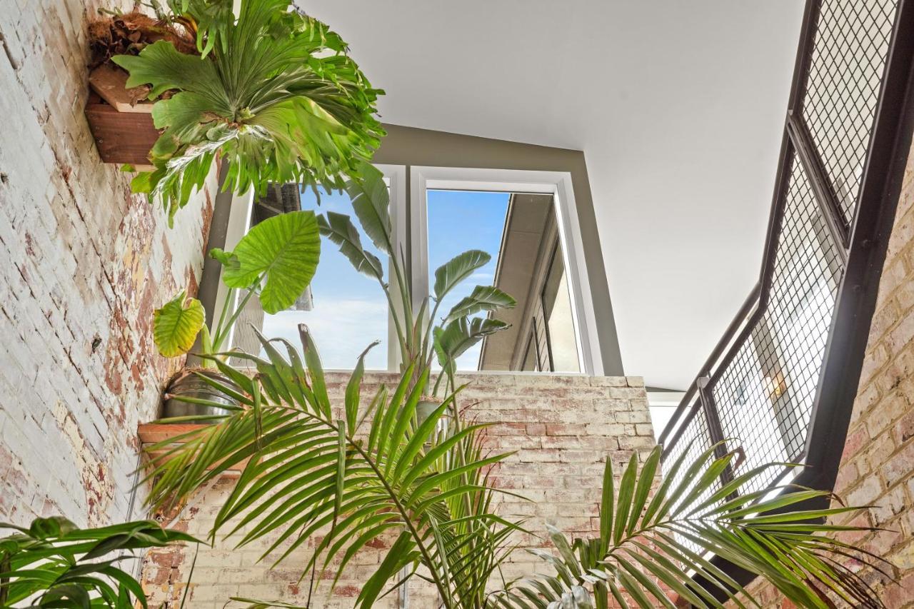 Grand Hotel And Studios Wyong Exteriér fotografie